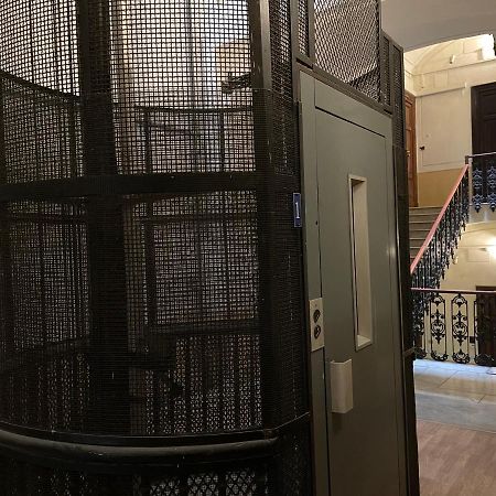 La Finestra Sul Corso Appartement Napels Buitenkant foto